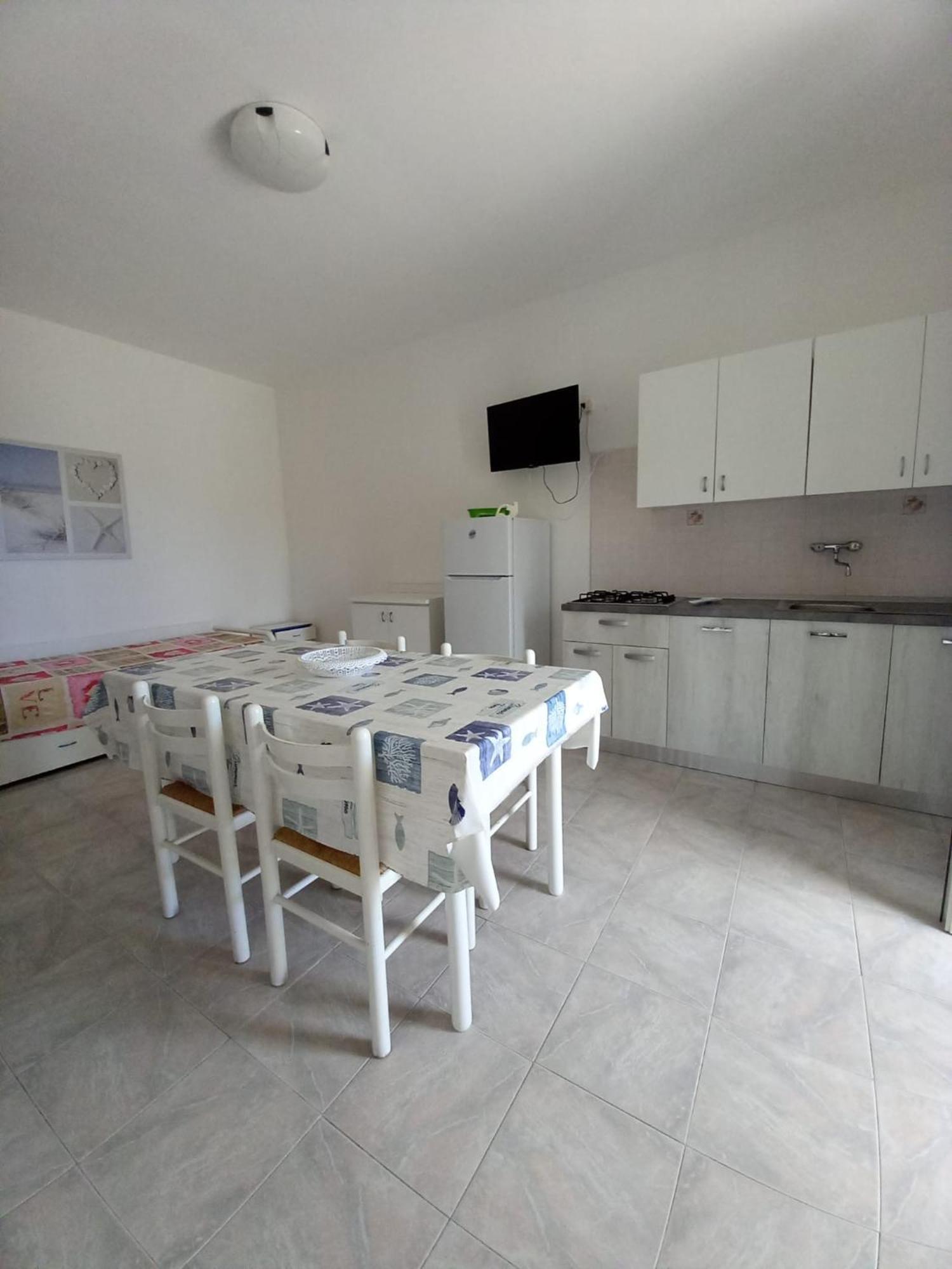 Casa Vacanze Villa Francesca Пешичи Екстериор снимка
