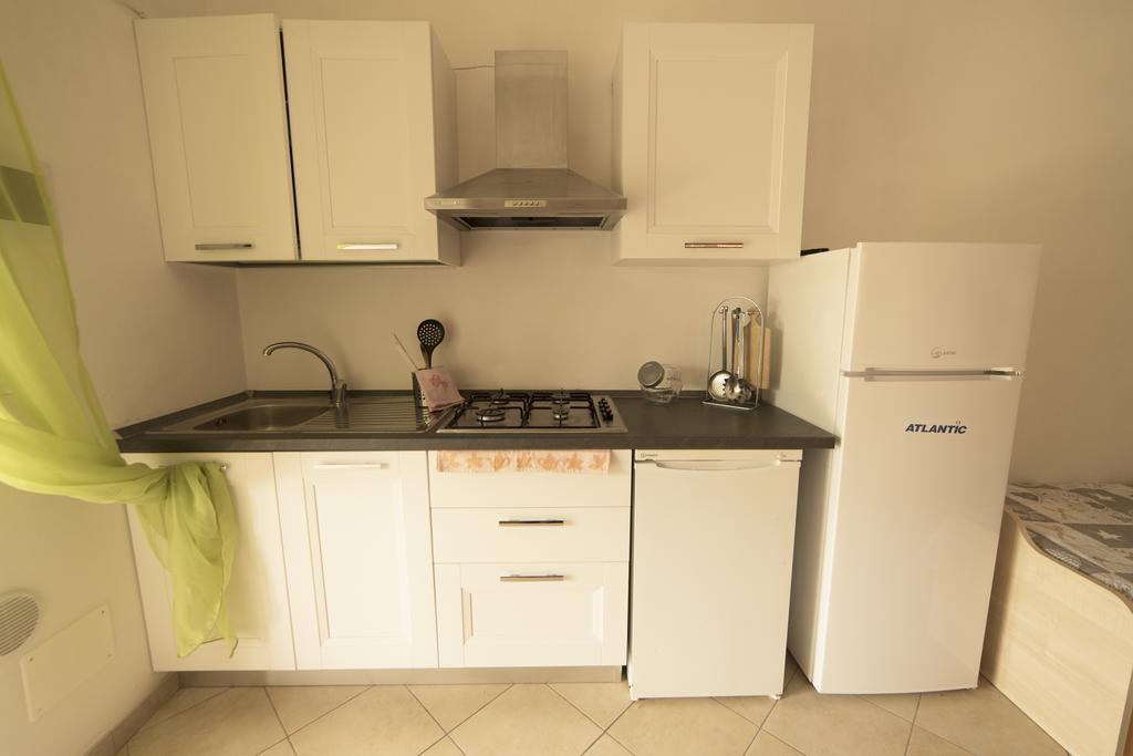 Casa Vacanze Villa Francesca Пешичи Екстериор снимка